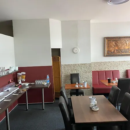 Zum Angestellten Gæstehus 3*