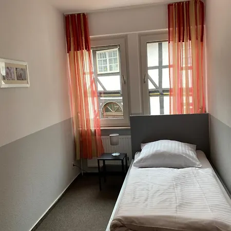 Zum Angestellten 3* Porta Westfalica