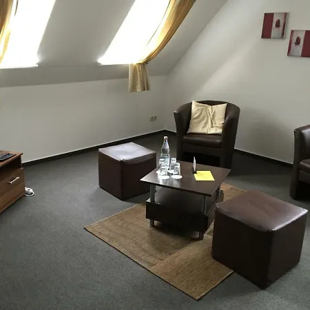 Zum Angestellten 3* Porta Westfalica