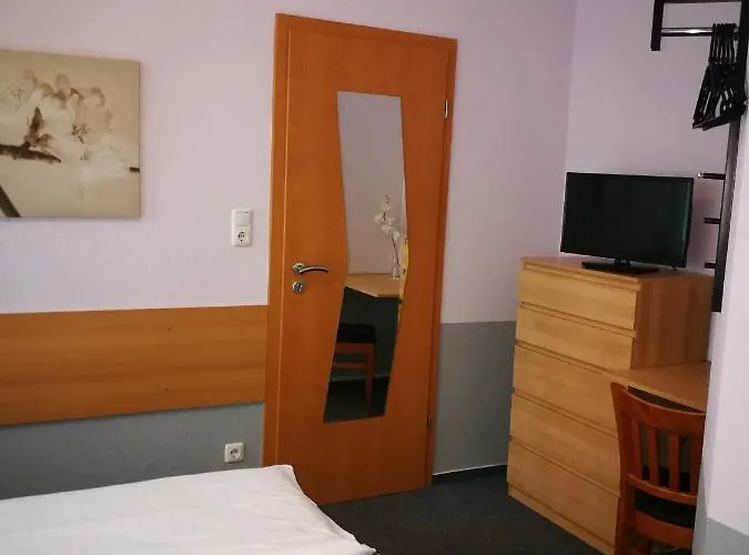 Zum Angestellten Gæstehus Porta Westfalica